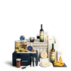 Daylesford Organic Wine|Crackers>Cheese & Wine Hamper